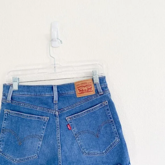 🌻 LEVI'S Denim Jean High Rise Shorts Size 30