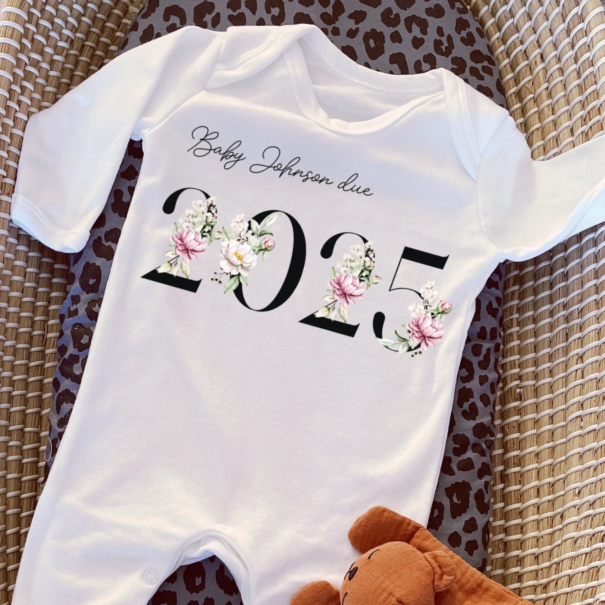 Baby Due in 2025 Baby Vest, Personalised Unisex Baby Sleepsuit, Personalised Baby Vest, New Baby Gift, Baby Boy Girl Baby Announcement Vest