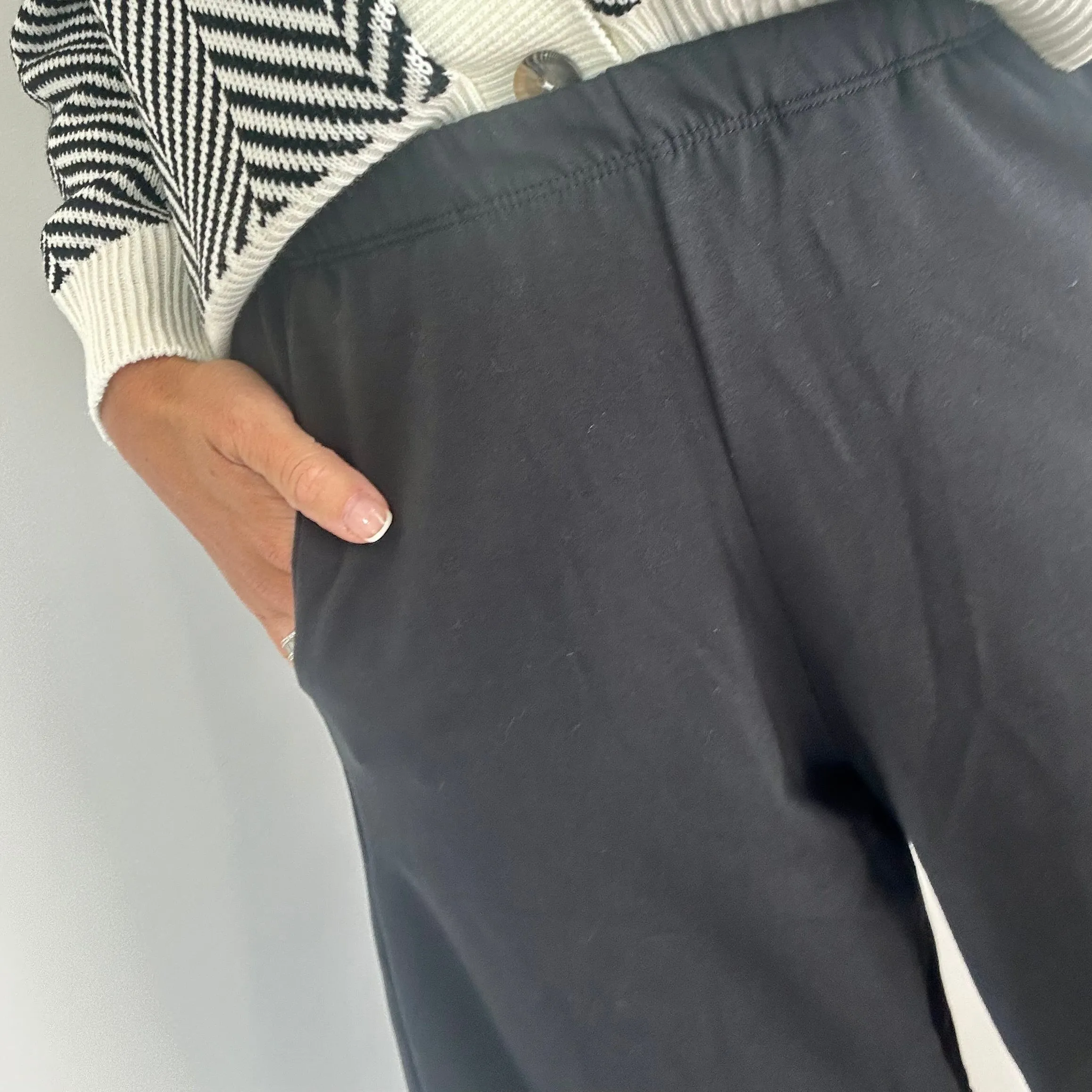 BLACK COCOON JERSEY TROUSERS