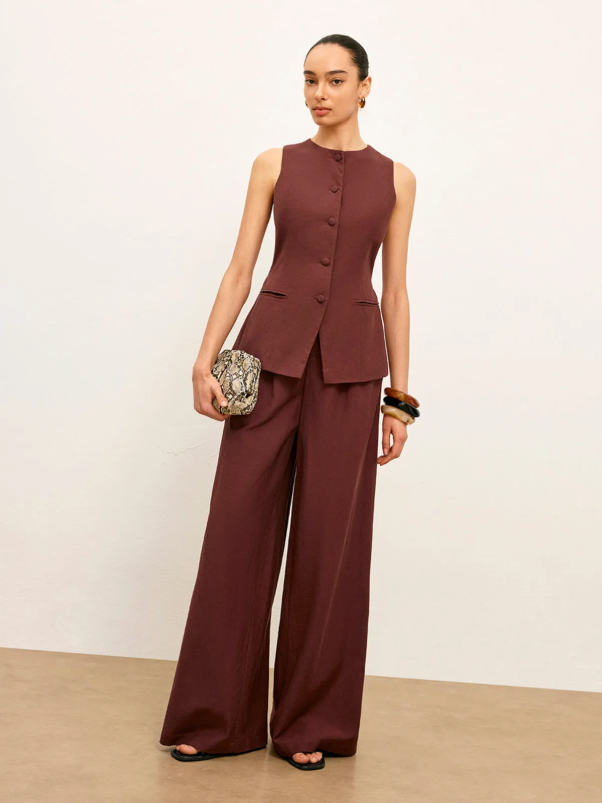 Button-Up Vest With Pocket Detail