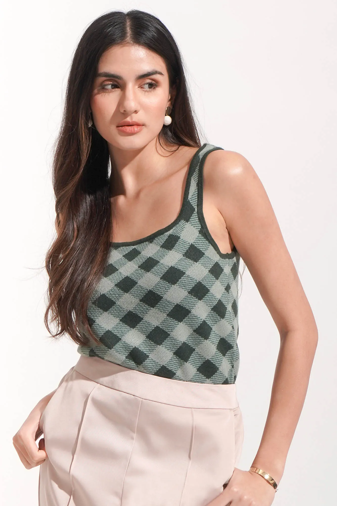 Checkered Camisole Flat Knit Tee