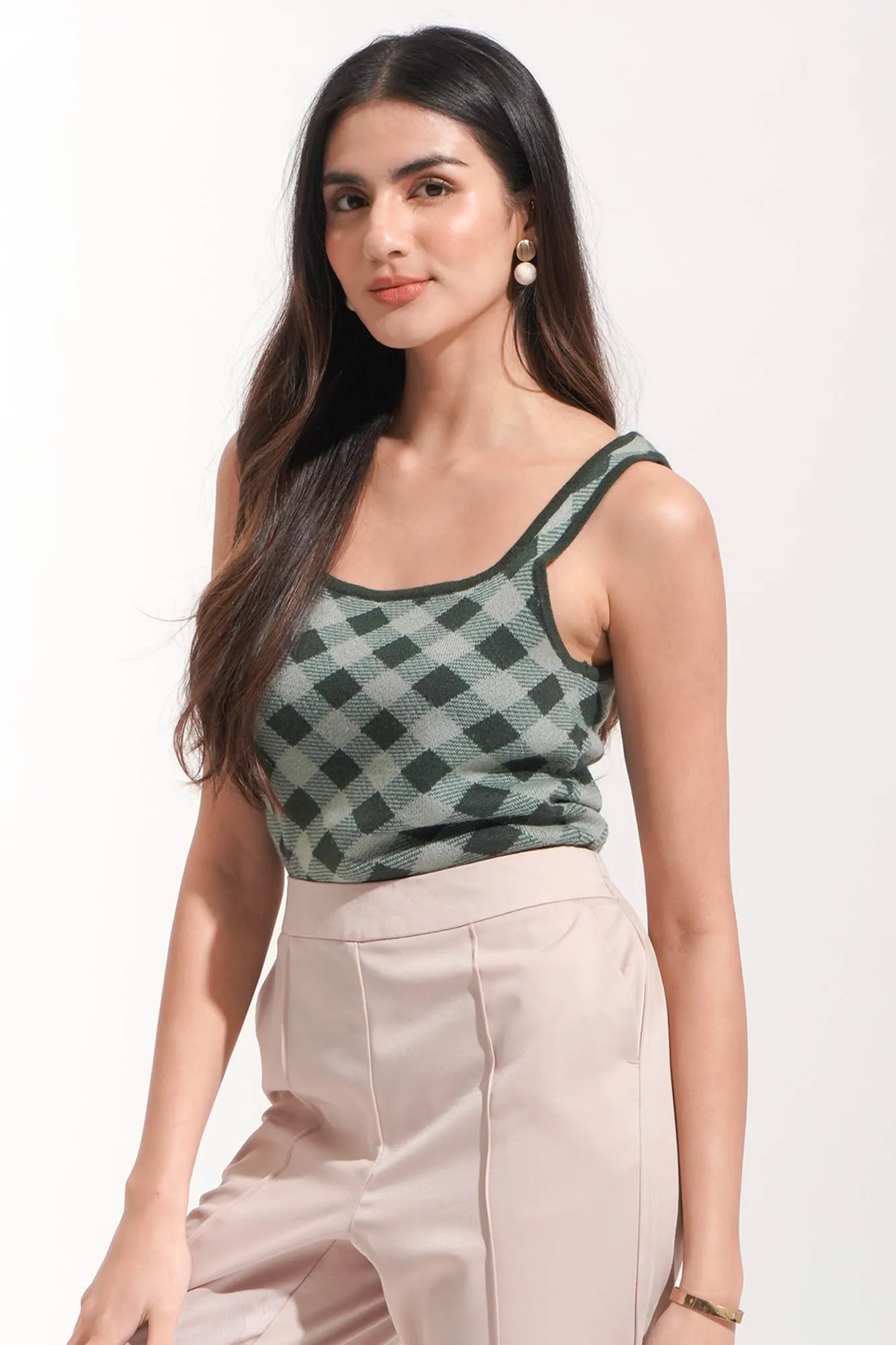 Checkered Camisole Flat Knit Tee
