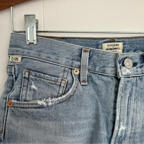 Citizens of Humanity COH - Danielle Mid Rise Cut off Denim Short Size 24
