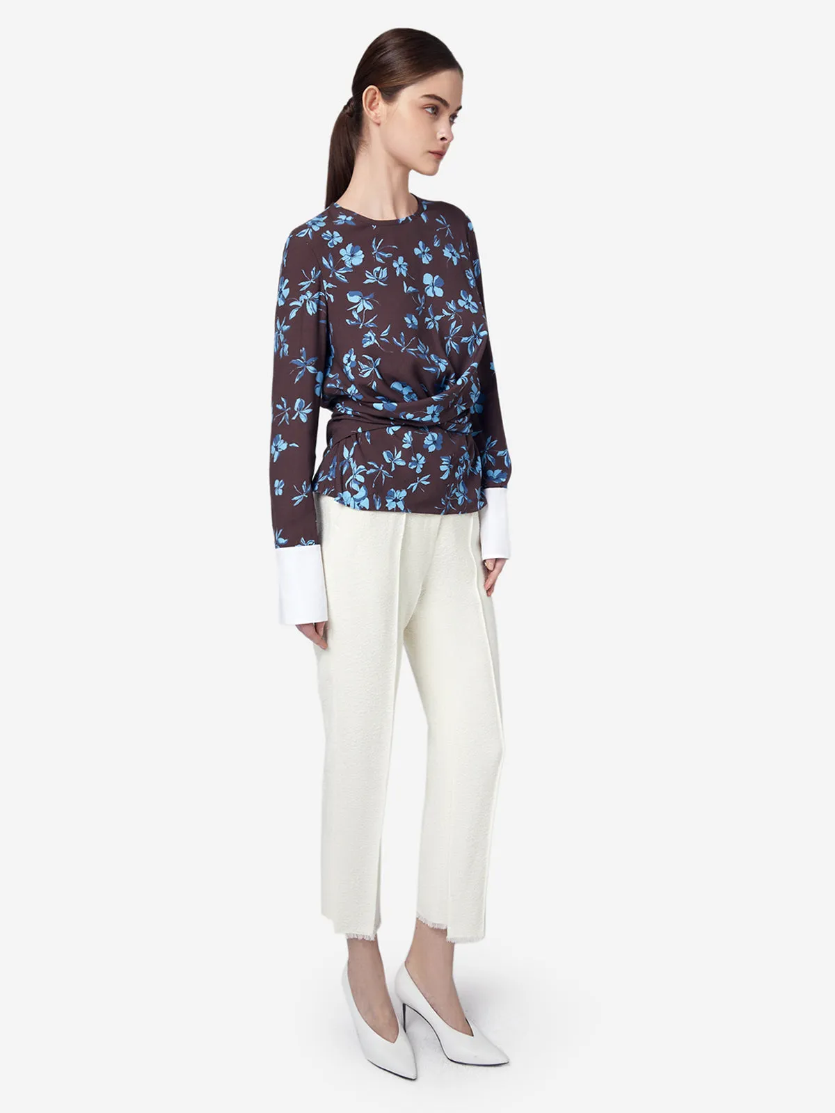 CONTRAST BUTTON DETAILS TROUSERS