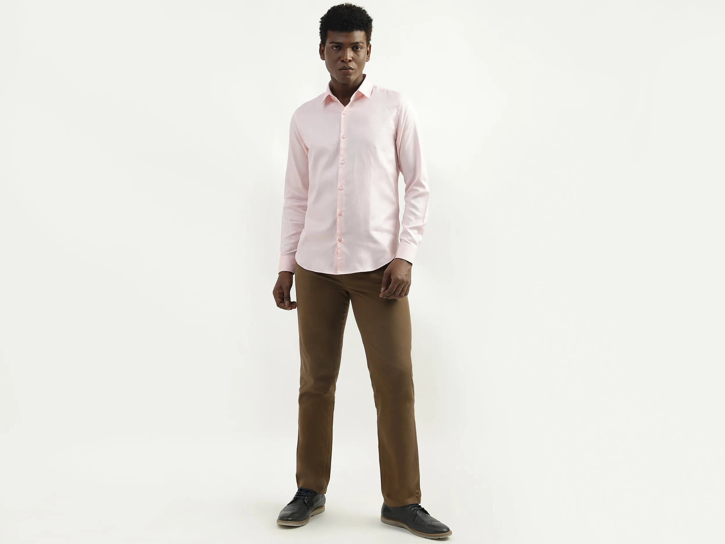 Cotton Solid Spread Collar Mens Shirts