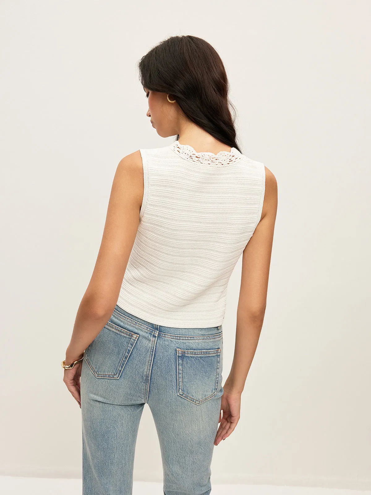 Crochet Floral Detail Knit Vest