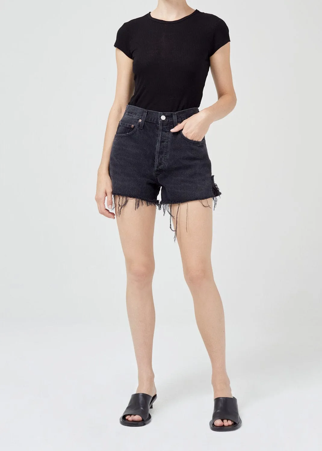 Dee Short (Divise)