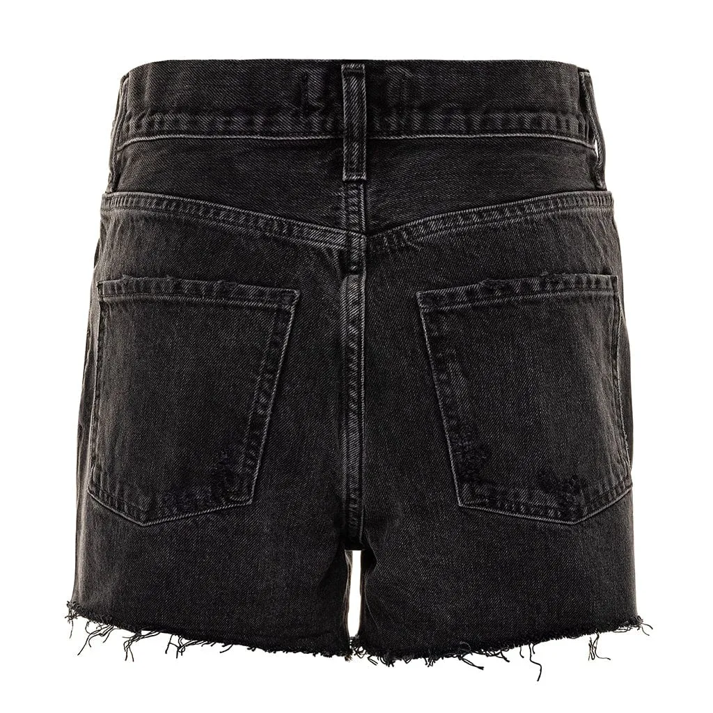 Dee Short (Divise)