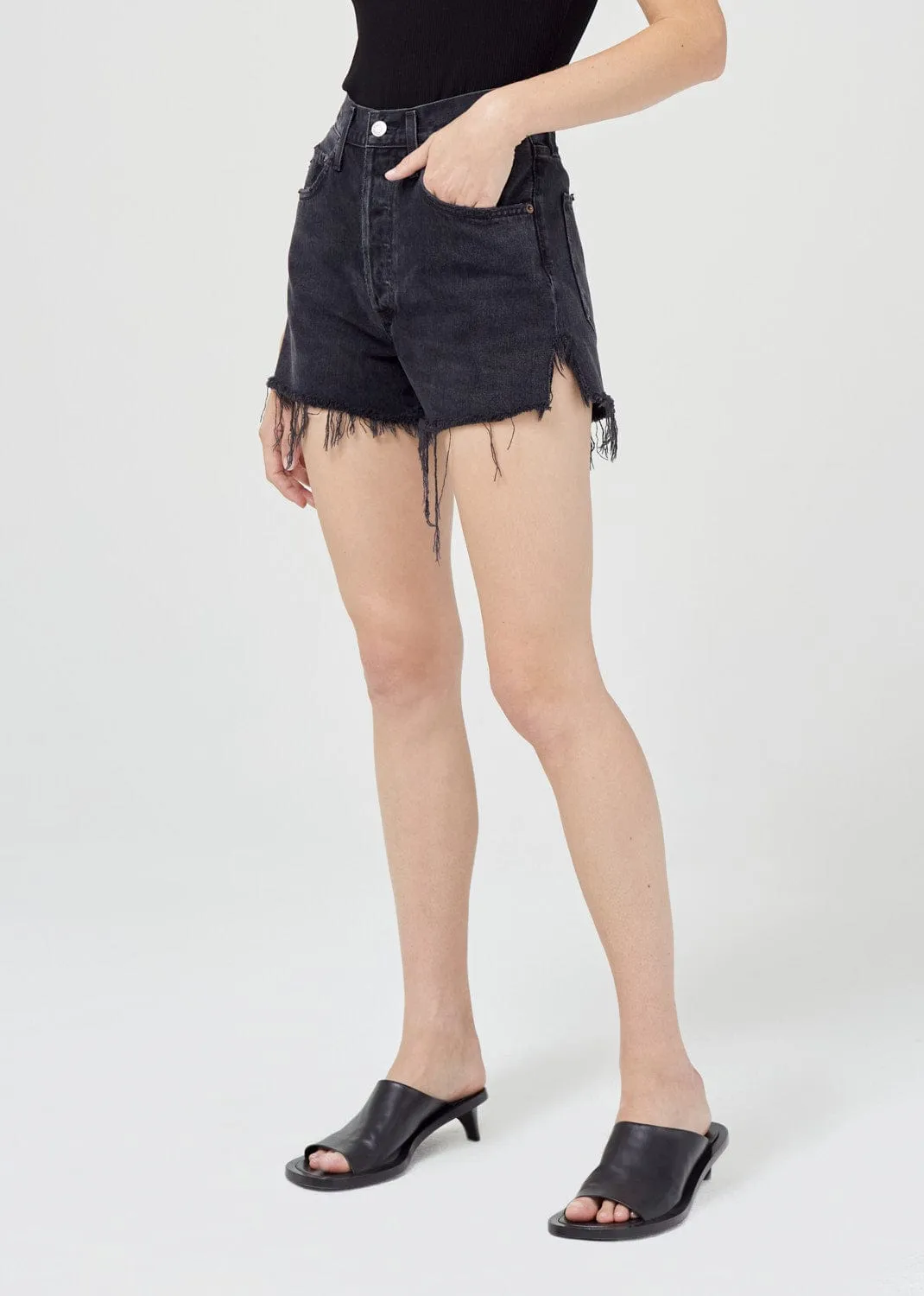 Dee Short (Divise)