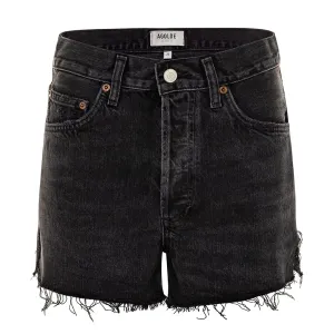 Dee Short (Divise)