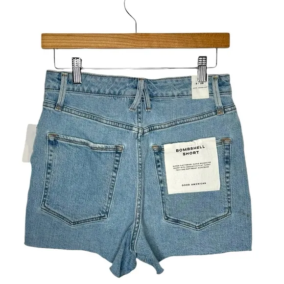 Good American | NWT The Bombshell Shorts in Indigo430 6/28