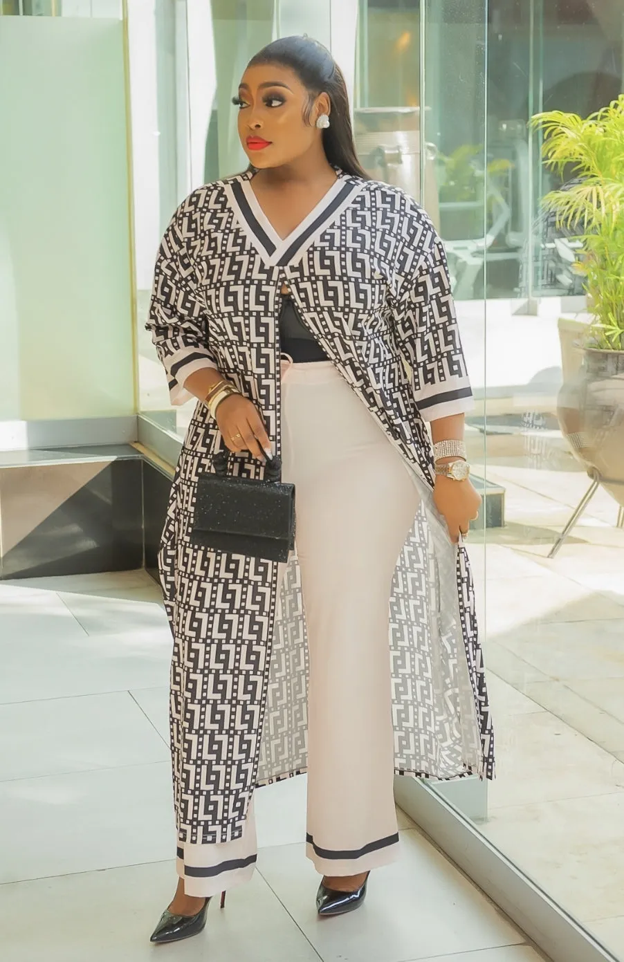 Groovy Chic Too- 2pc Button Embellished Kaftan/Pant SET (2 print design colors)