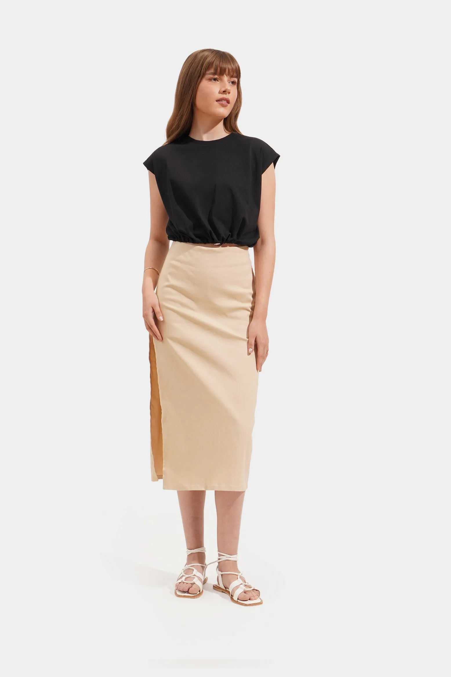 Knit Top with Puller Detail
