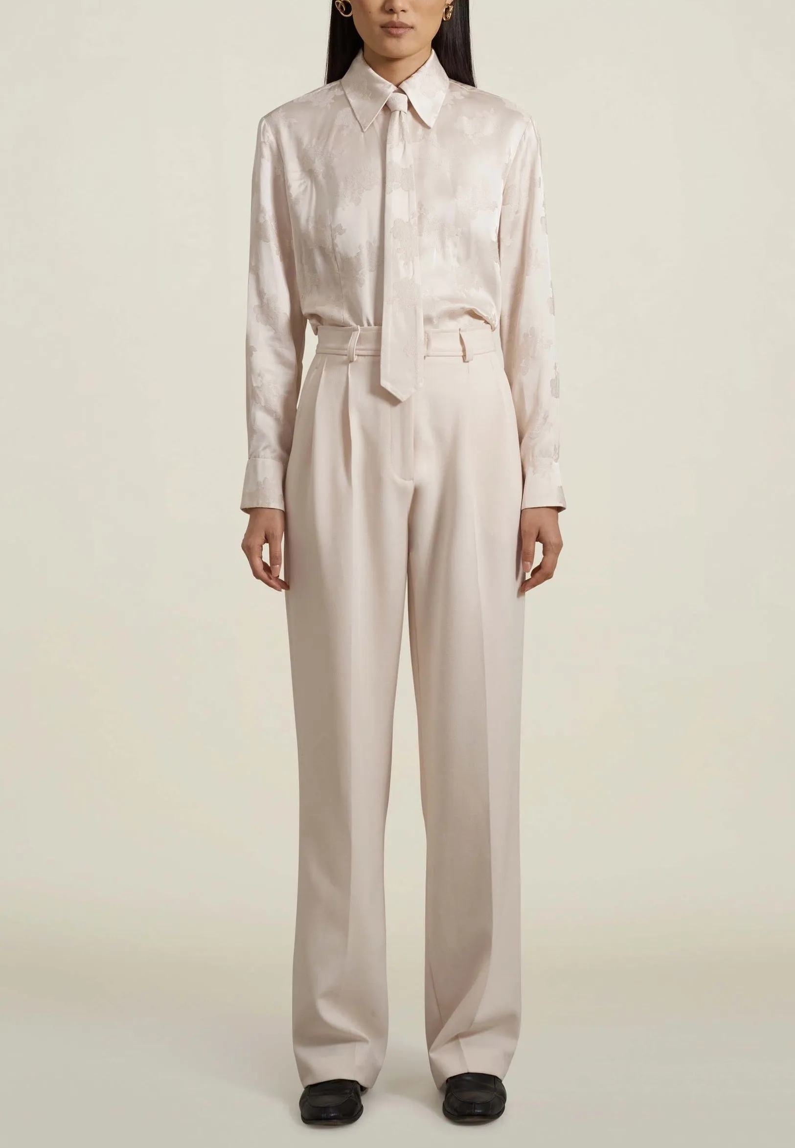 Lea Slim Blouse with Tie, Cream