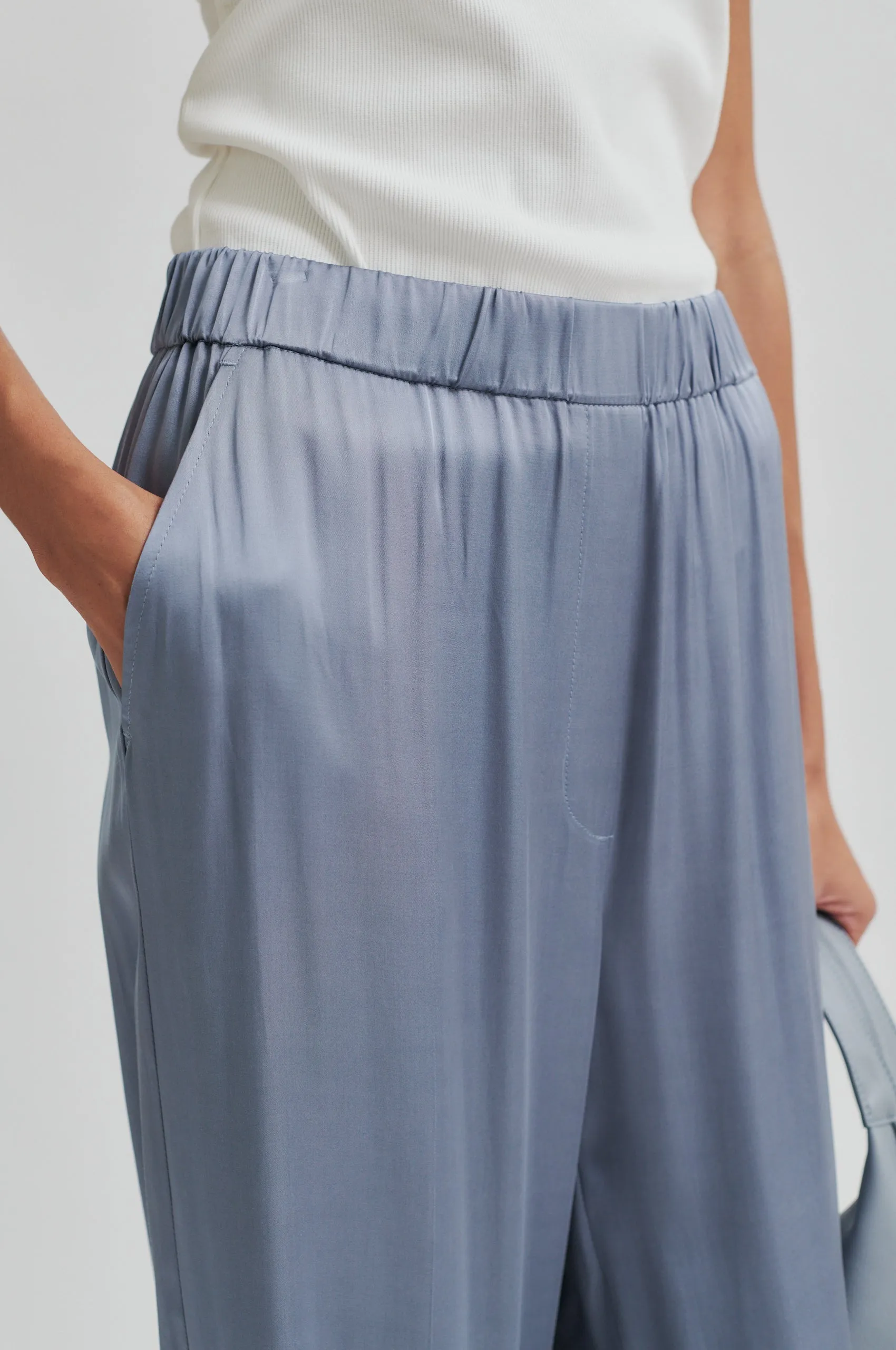 Livo Trousers