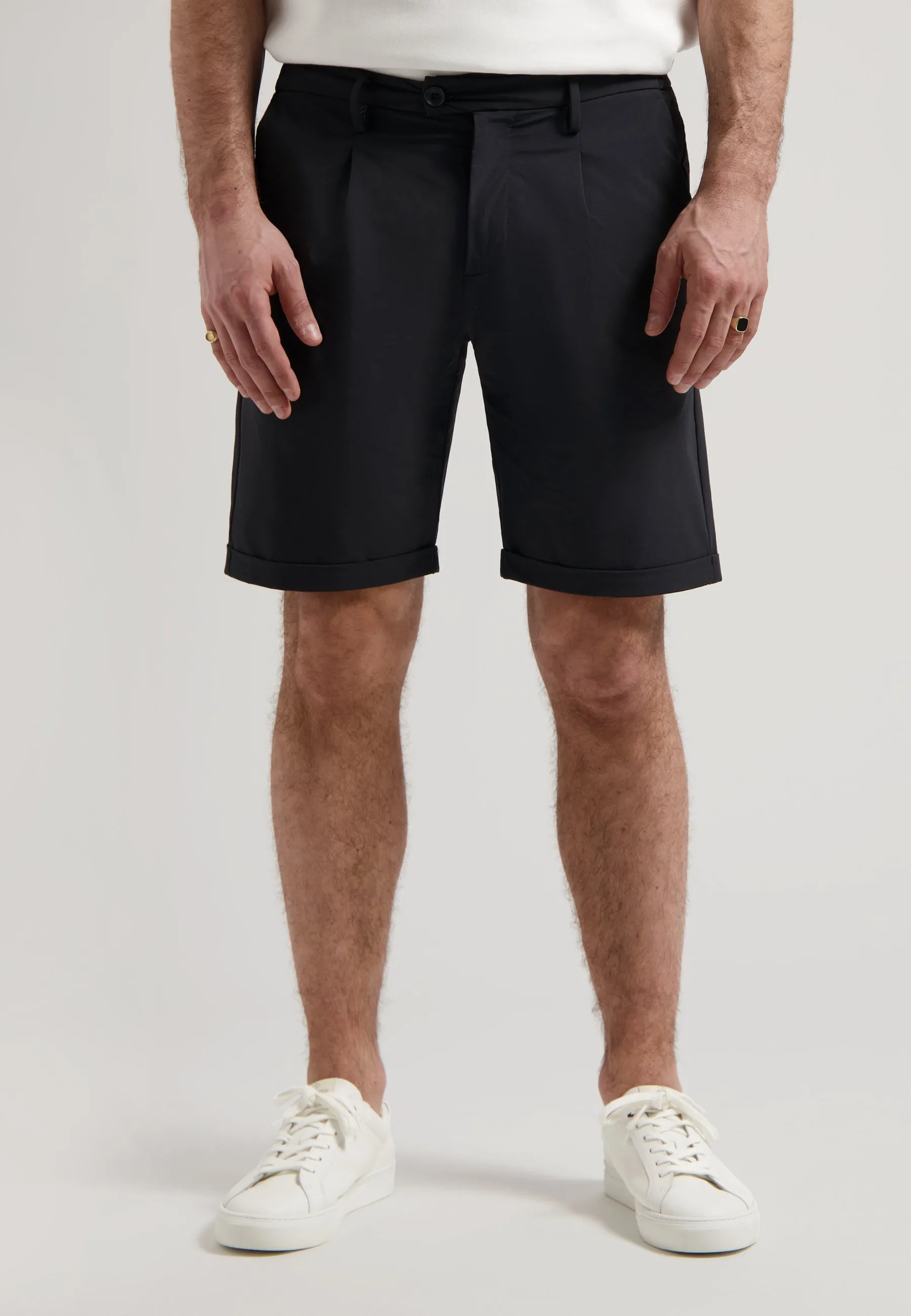 Logan Shorts Tech Weave