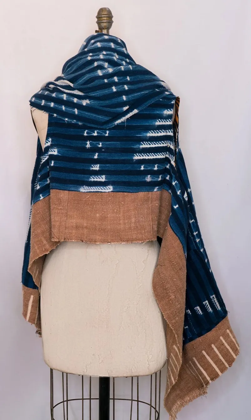 Long Upside Vest