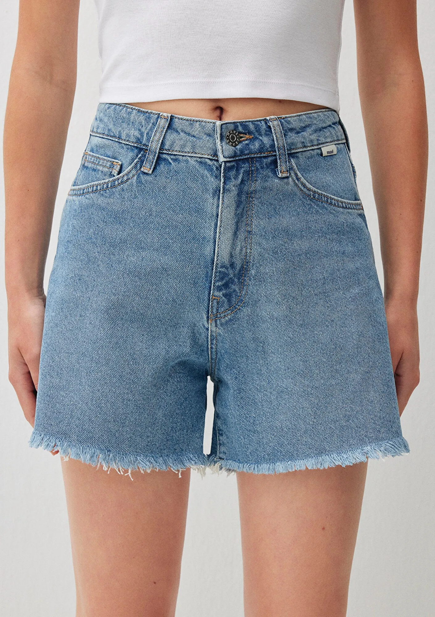 Millie Dark 90s Jean Shorts