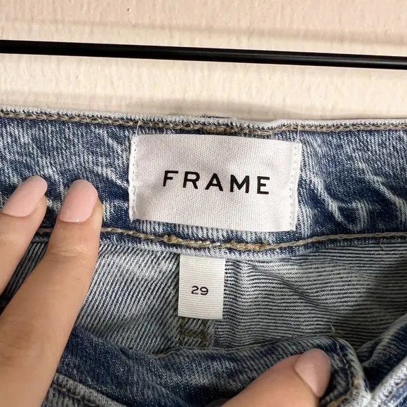 NWT FRAME Le Simone Raw Shorts