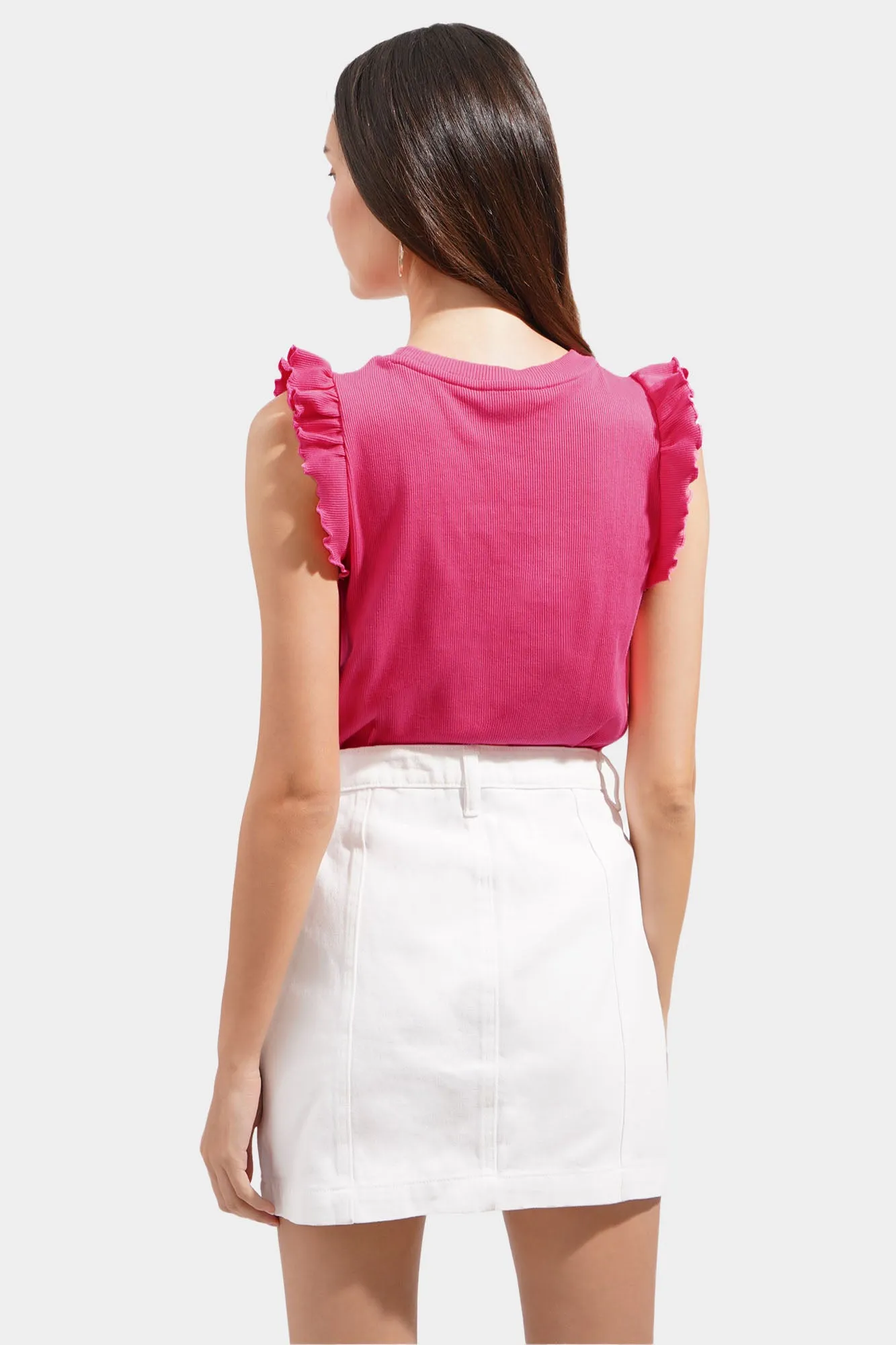 Ruffled Sleeveless Tee