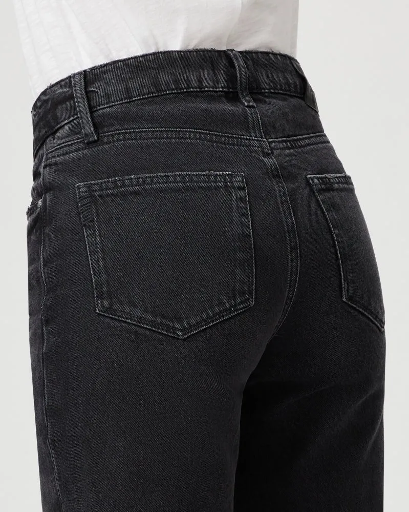 Sammy Short w Raw Hem | Fade to Black