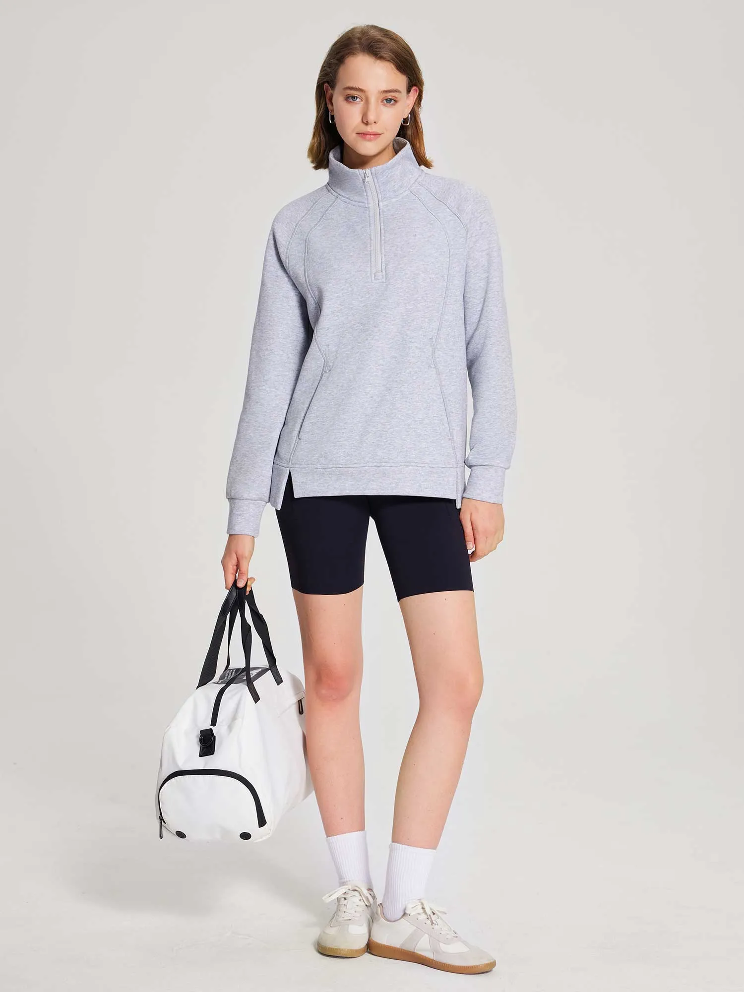 Set: Half-Zip Pullover & Bra & Shorts
