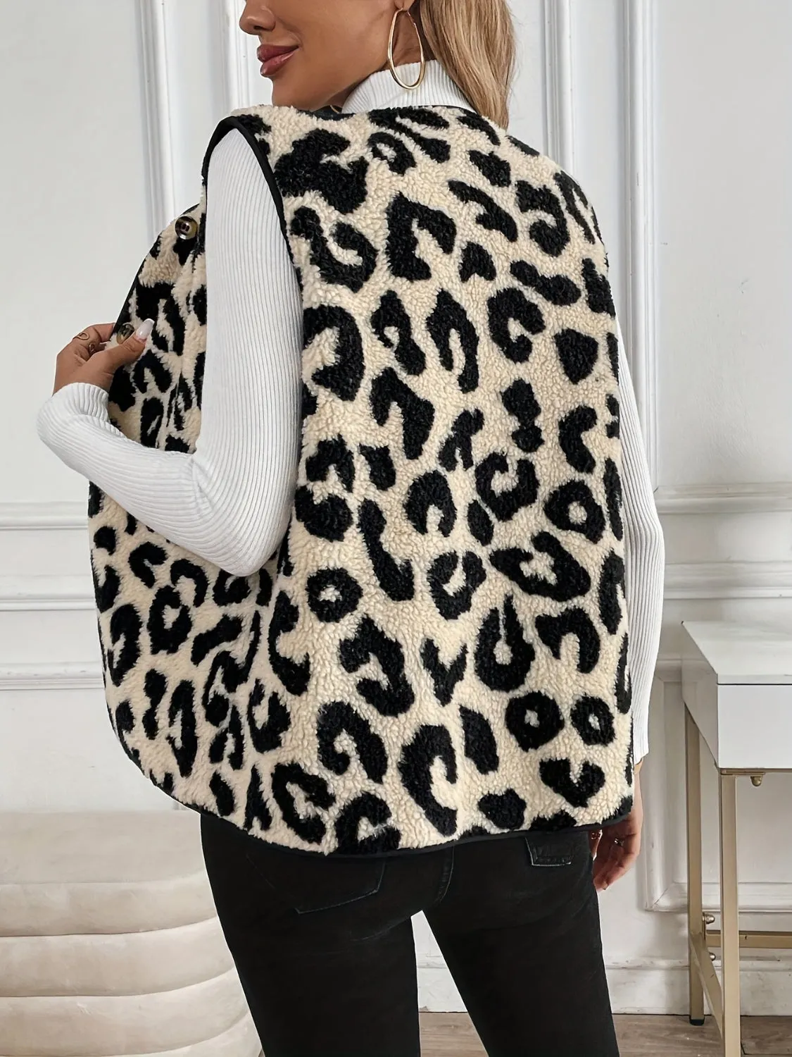 Sienna – Luxe Leopard Women’s Sherpa Vest