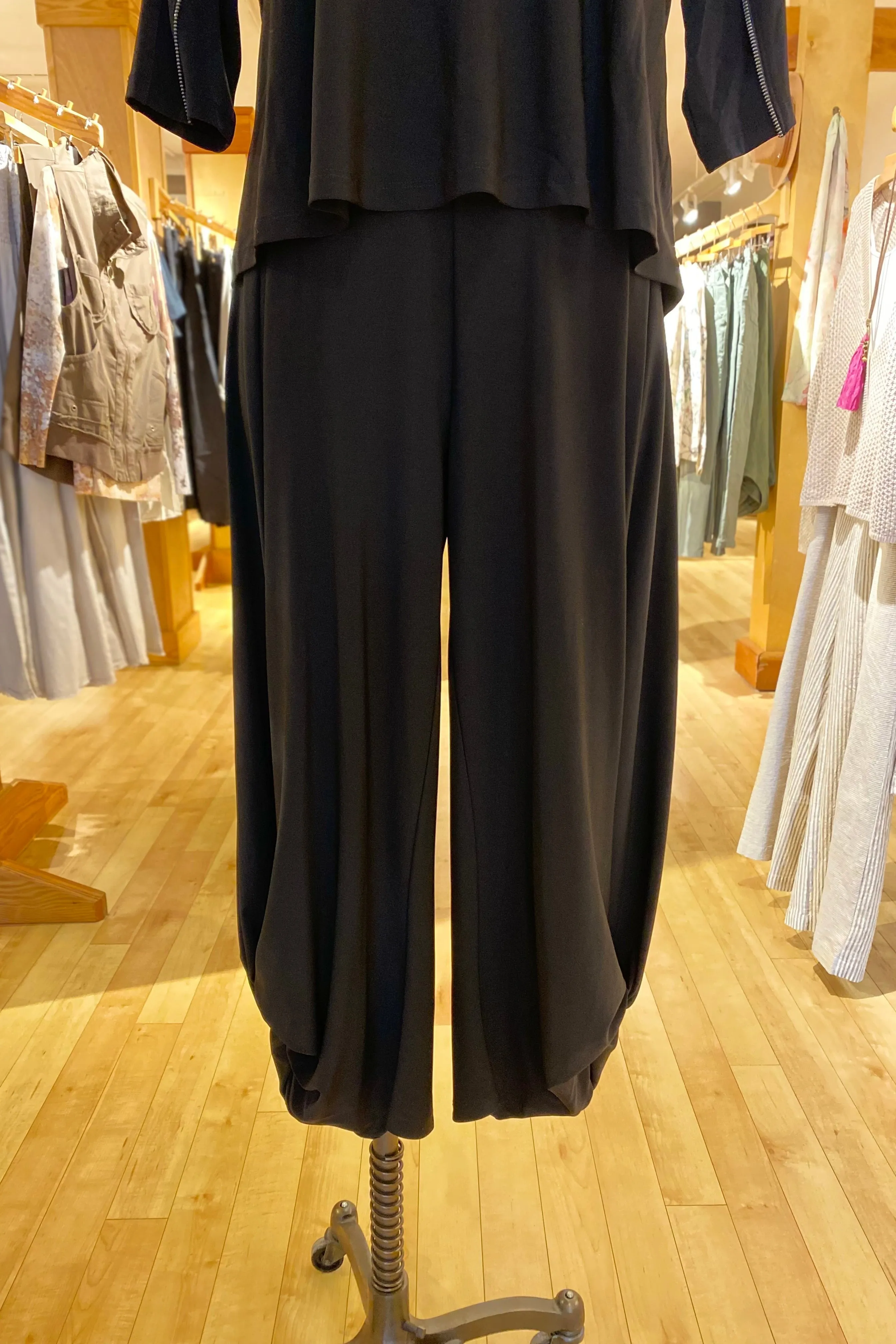 Skylar Pant
