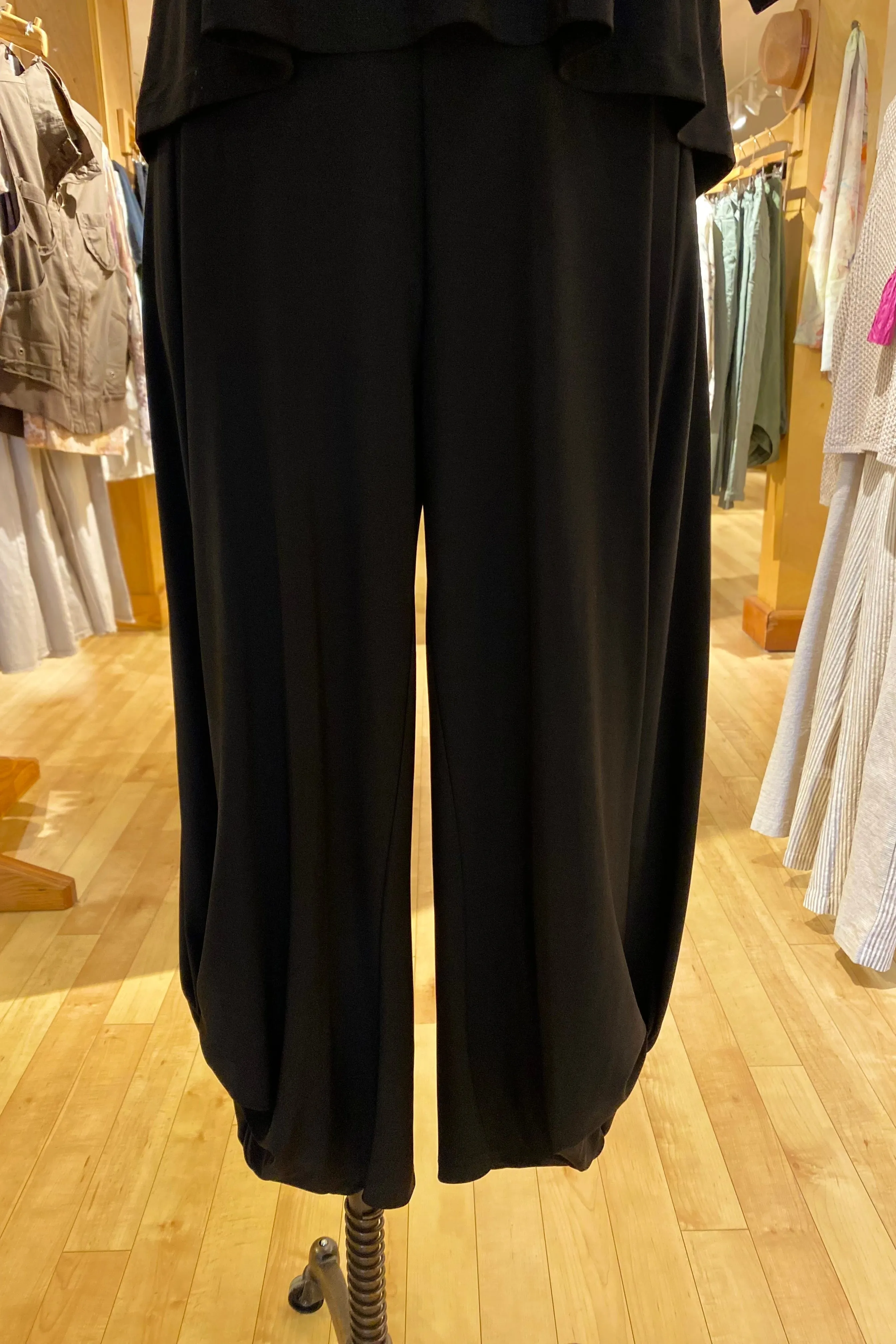 Skylar Pant