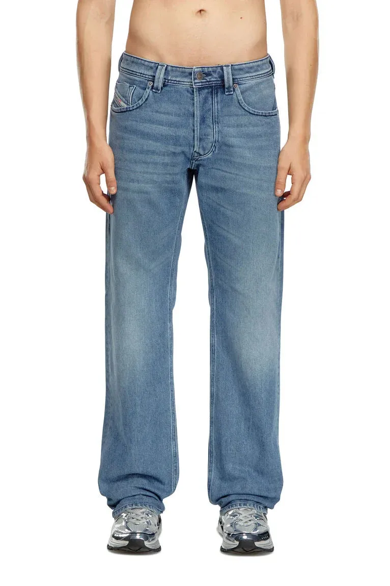 Straight Fit Comfort Denim Jeans – Ethan