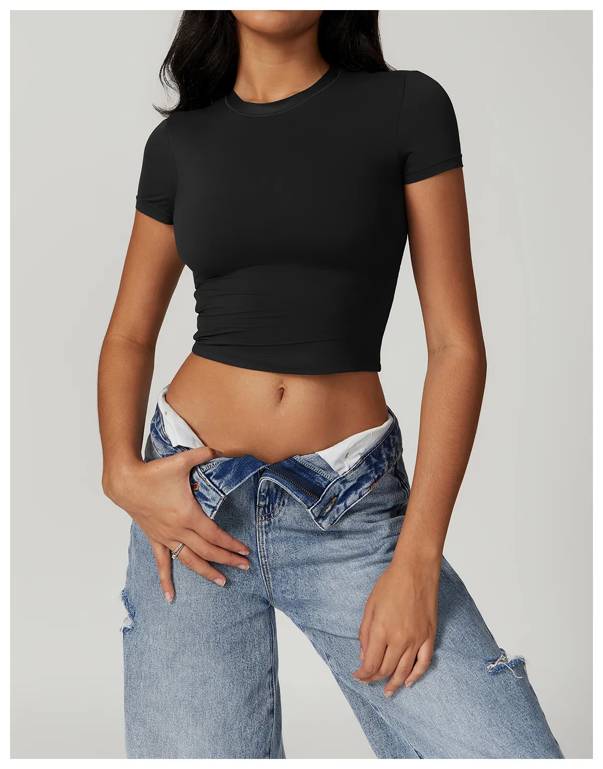 Trendy Ease Women's Cropped T-Shirt