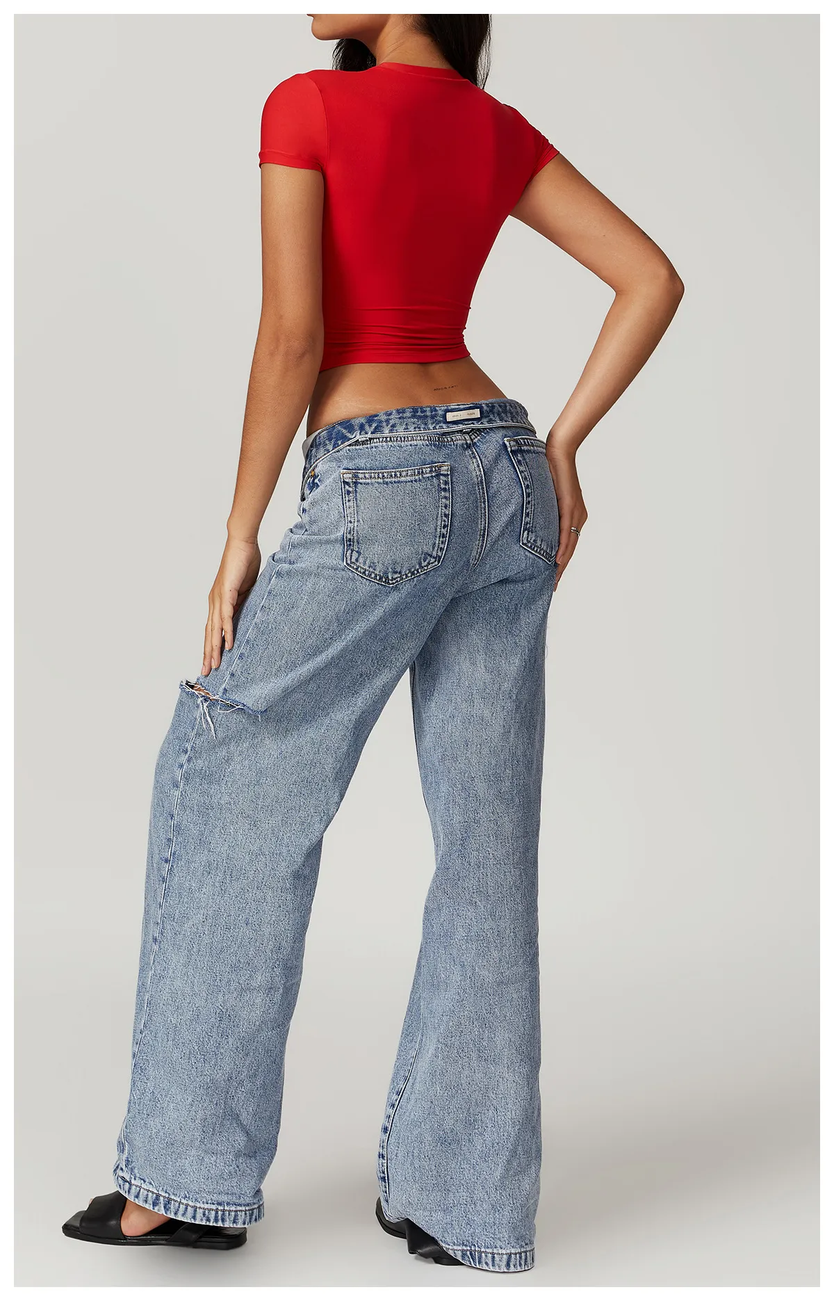 Trendy Ease Women's Cropped T-Shirt