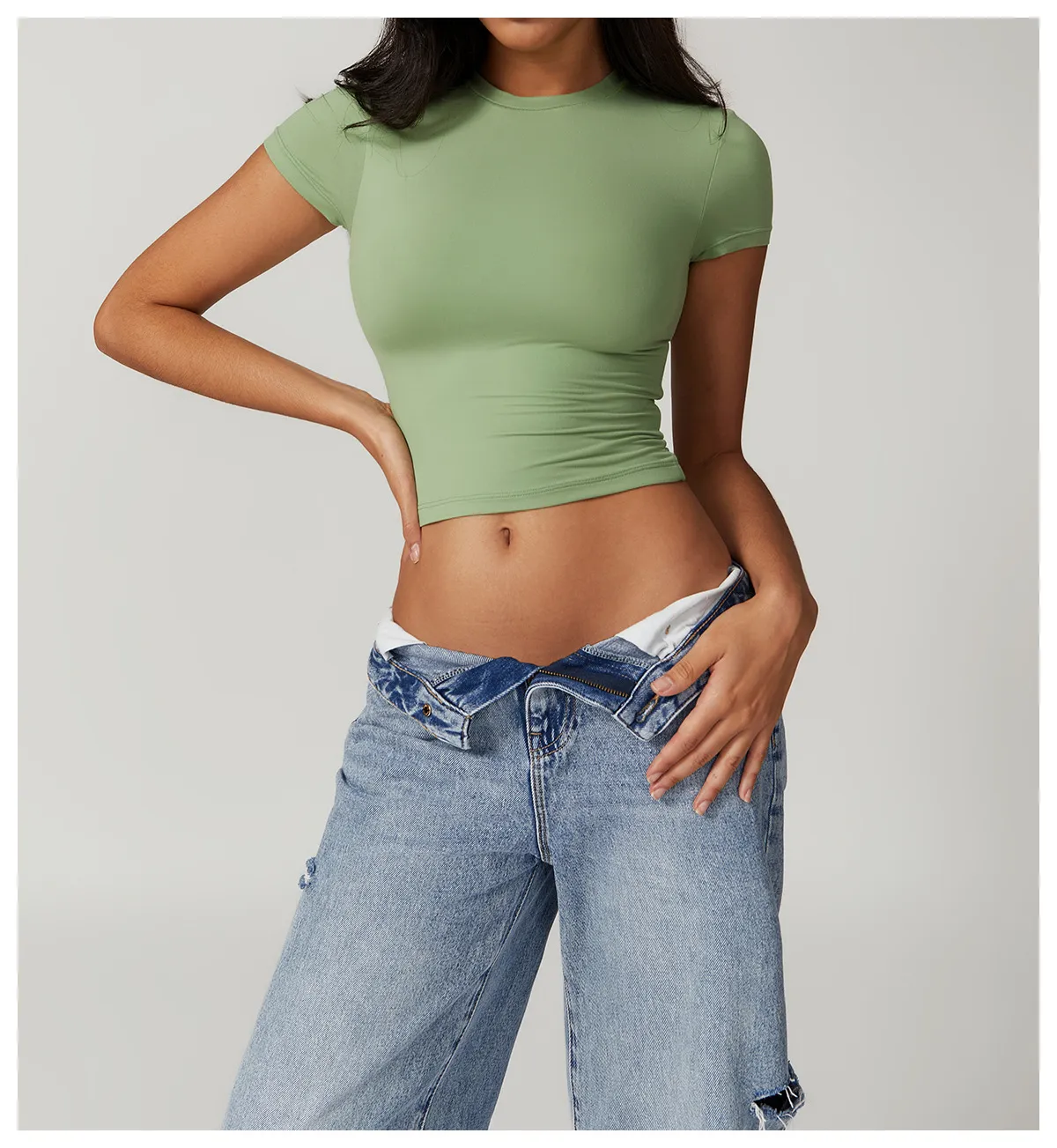 Trendy Ease Women's Cropped T-Shirt
