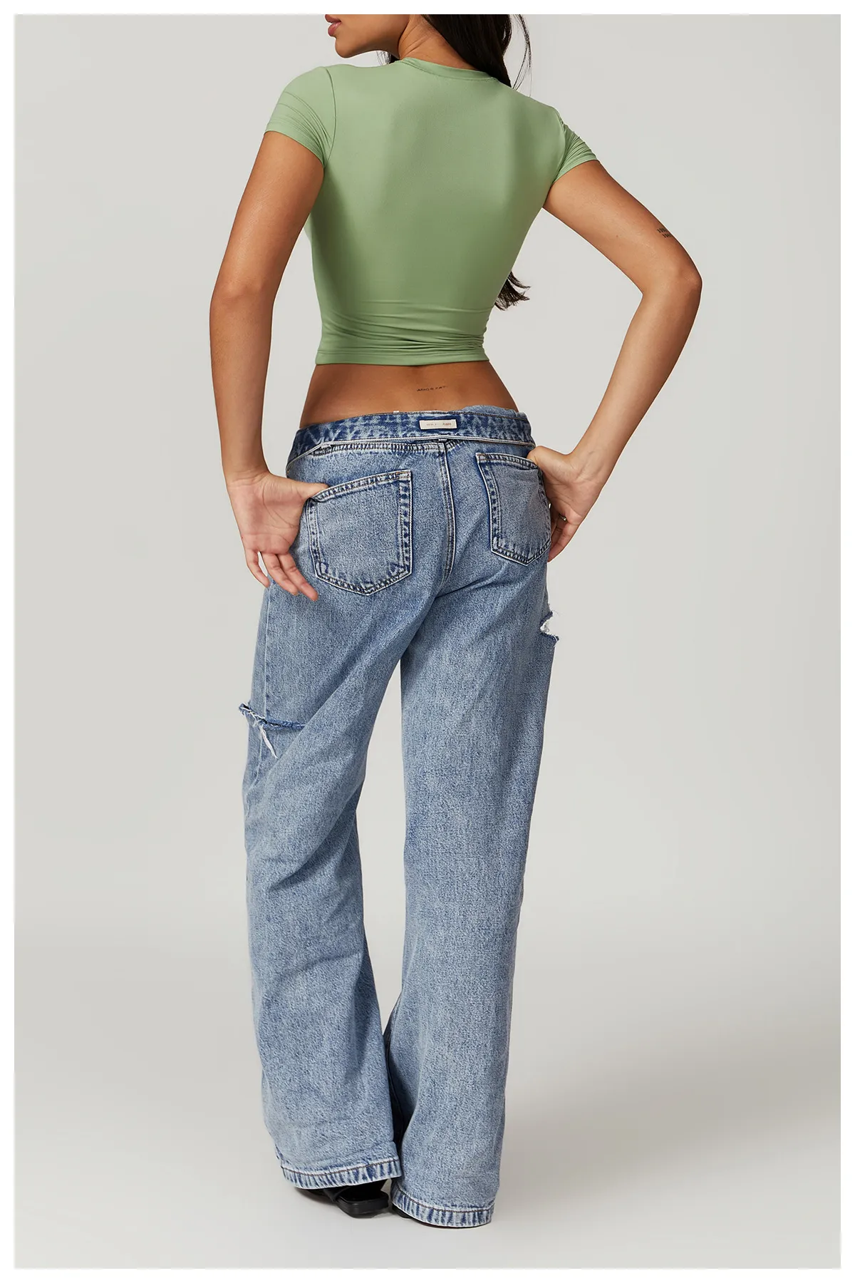 Trendy Ease Women's Cropped T-Shirt