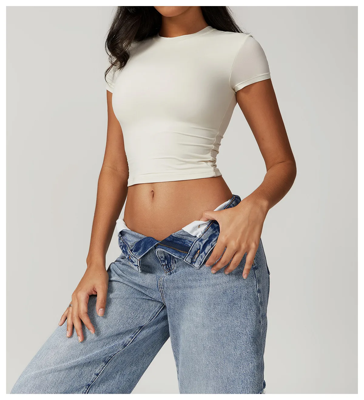 Trendy Ease Women's Cropped T-Shirt