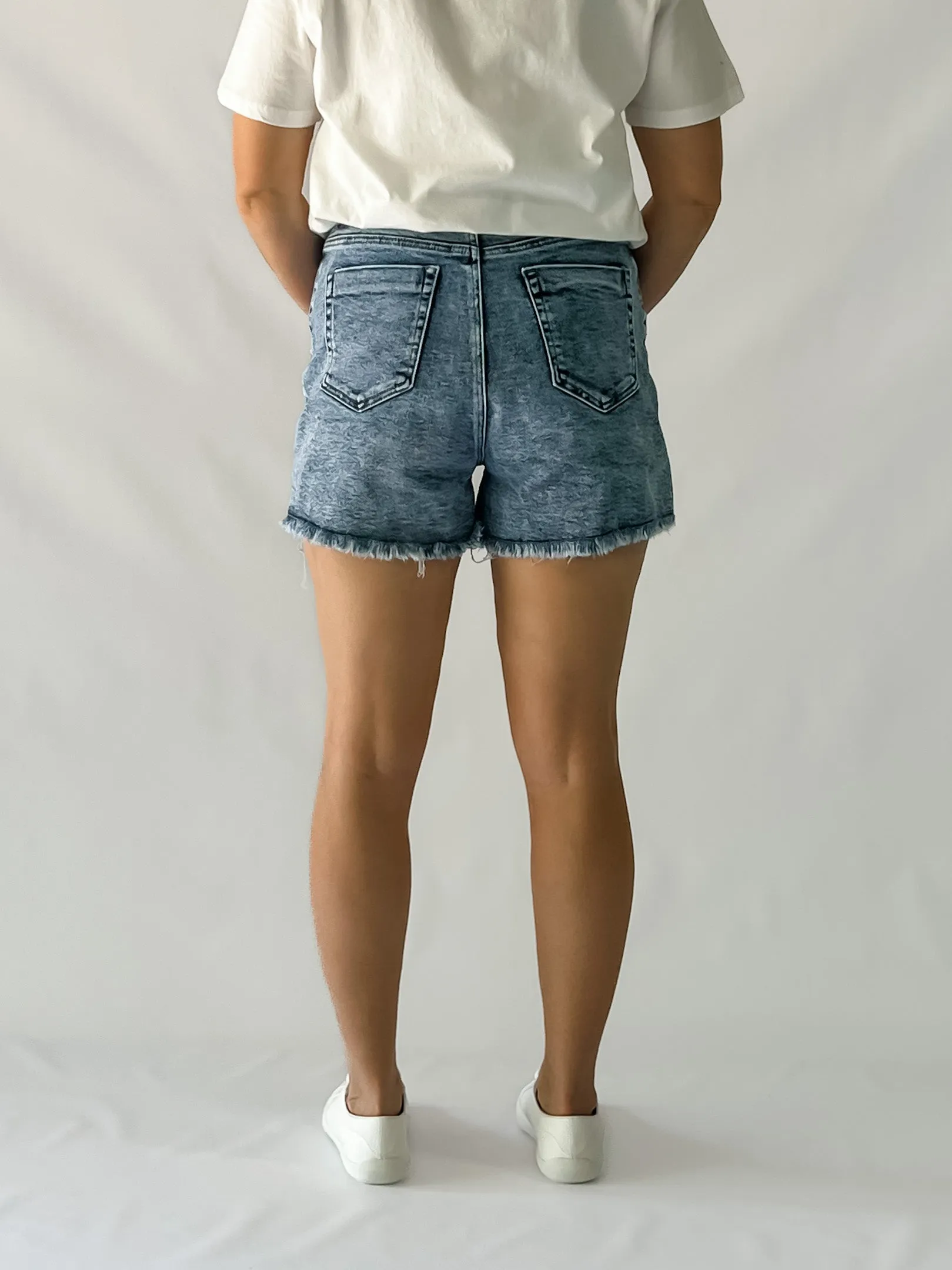 VINTAGE DENIM SHORTS - ACID WASH